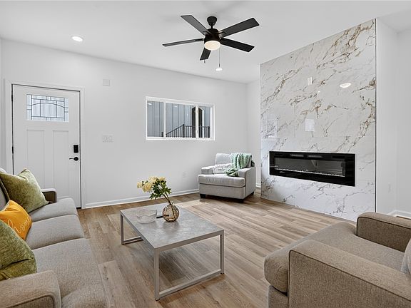 4th image of 5115 Poe Way
