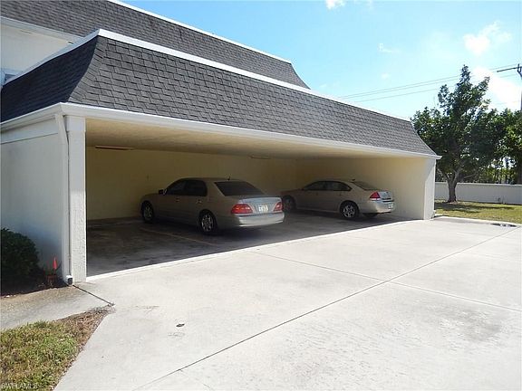 2nd image of 1288 S Brandywine Cir APT 4