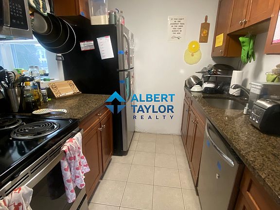 5th image of 7 Bynner St #1