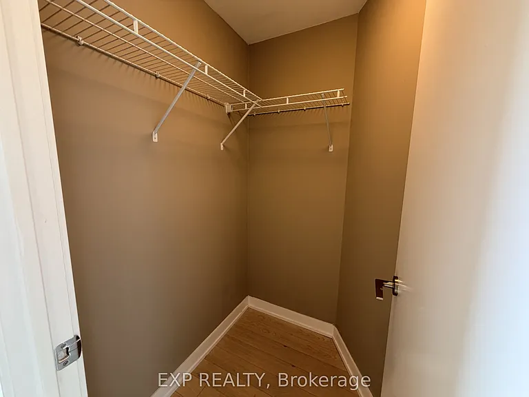 10 Park Lawn Rd #3104 — Photo 14