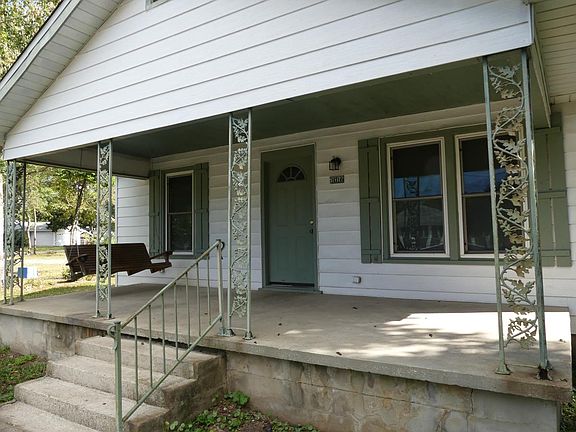 2nd image of 1016 N 61st Ave
