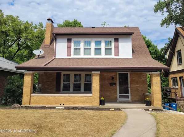 1109 Lee St, Jefferson City, MO 65101