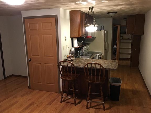 Convenient breakfast bar!