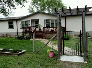 1402 Washington Ave, Sedgwick, KS 67135