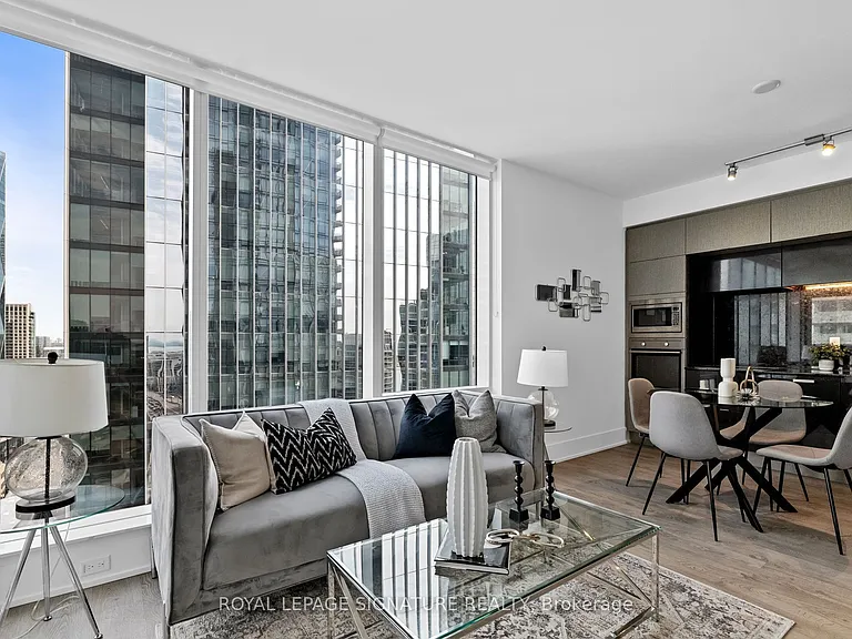 10 York St #3003 — Photo 6