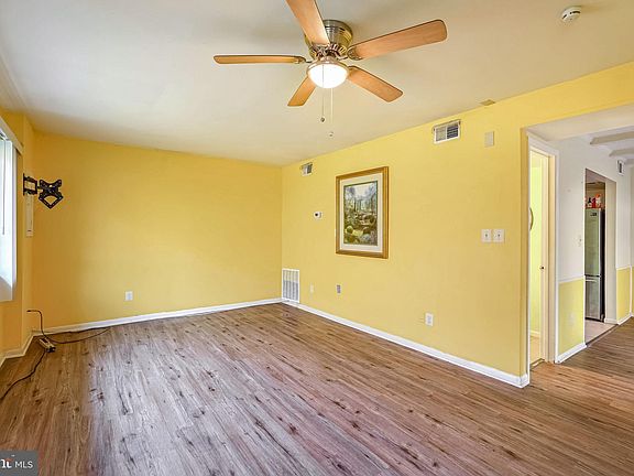 2nd image of 7956 Silverada Pl Suite B