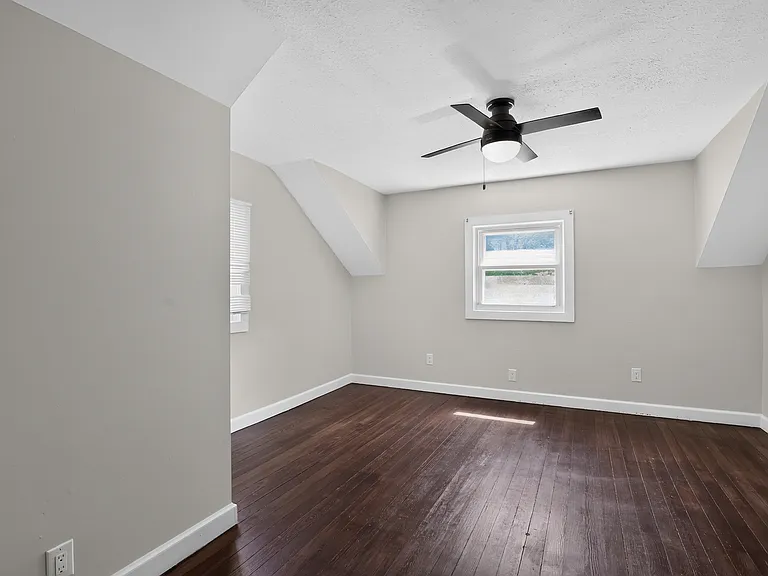 7738 Lewis Rd — Photo 17