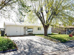 822 Maddox Ave, Aztec, NM 87410