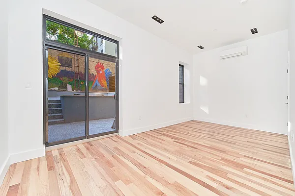 Rented by Keller Williams Realty Empire | media 16