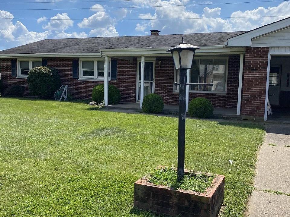 1st image of 311 E Arlington Dr