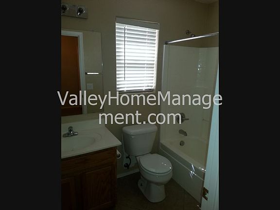 5th image of 11767 W Belmont Dr