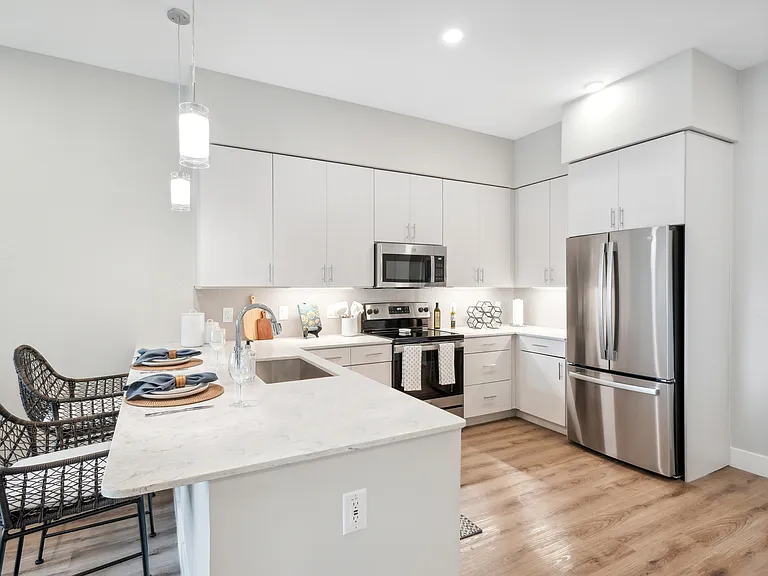 Overture North Scottsdale - 55+ Active Adult Apartment Homes — Photo 7