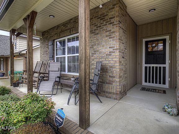 2nd image of 3508 Duck Pond Way