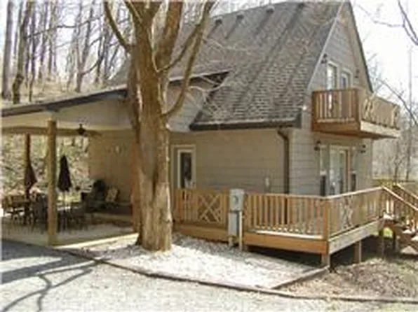 74 Hasty Dr, Lynchburg, TN 37352