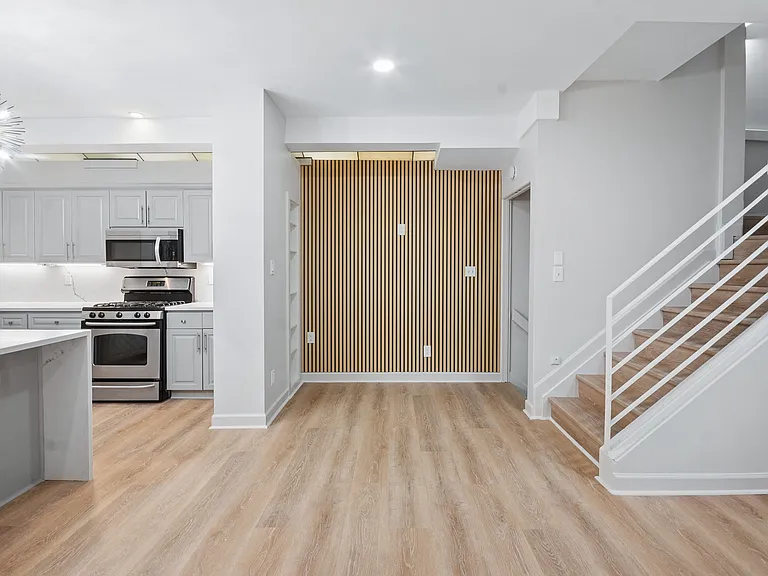 751 Piedmont Ave NE #1 — Photo 8