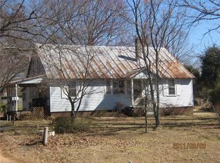 5404 Yanceyville Rd, Browns Summit, NC 27214