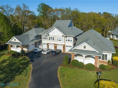 271 Chesapeake Watch Rd APT 1B, Deltaville, VA, 23043