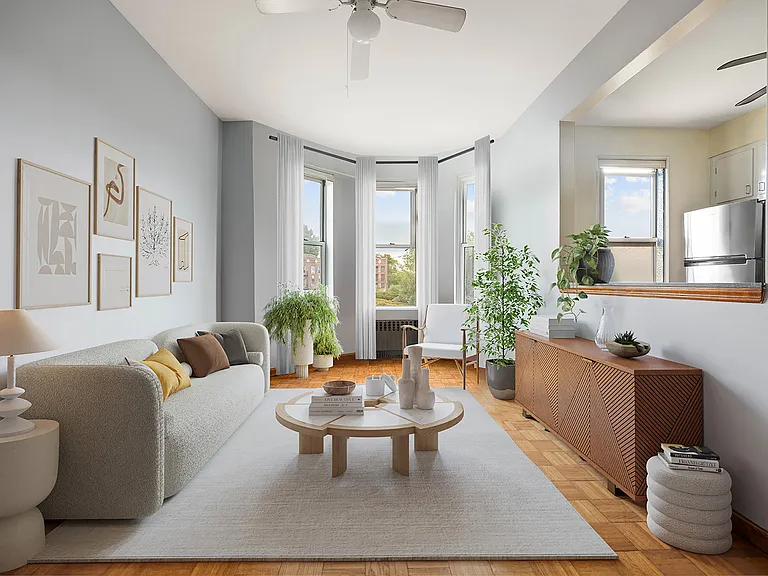 275 Dahill Rd #2R — Photo 1
