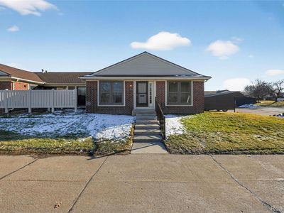 40666 Newport Dr, Plymouth, MI, 48170