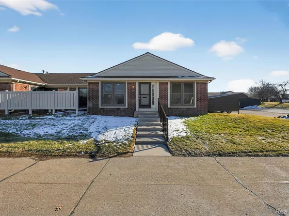 40666 Newport Dr, Plymouth, MI 48170