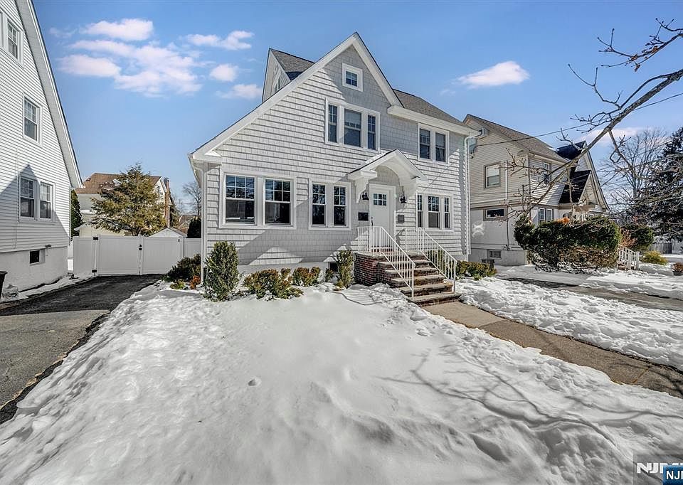 1st image of 336 Demarest Ave