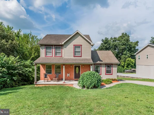 7 Schofield Dr, East Berlin, PA 17316