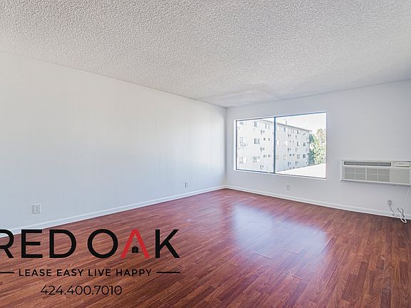 2nd image of 1522 N Formosa Ave #312