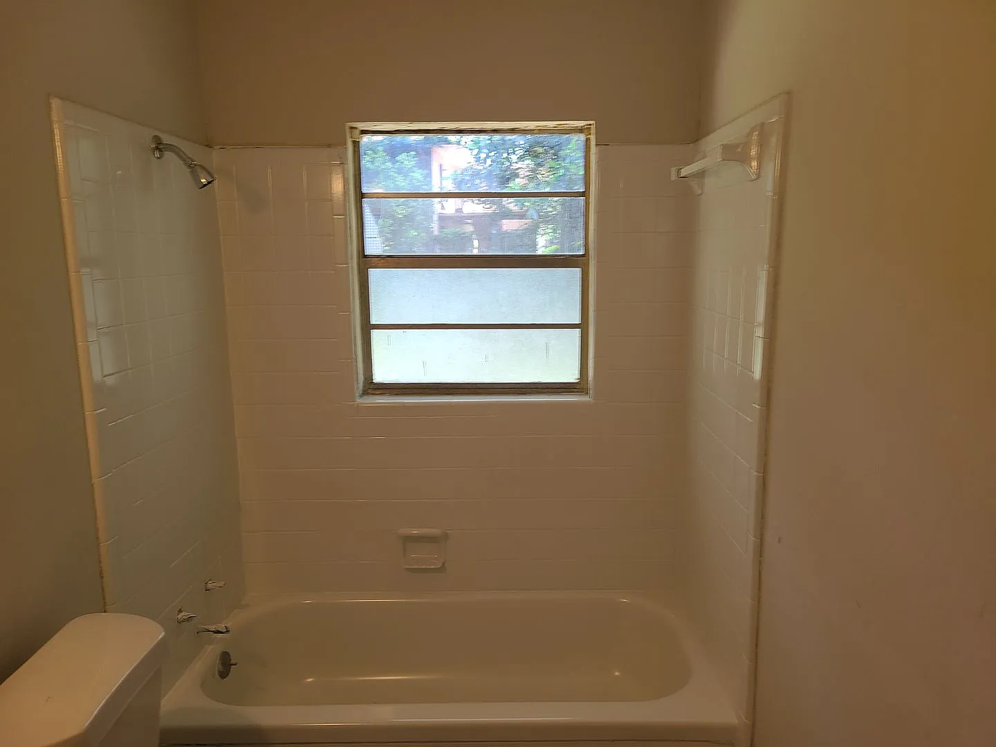 2112 Melanie Drive - Available In August 2026 — Photo 3