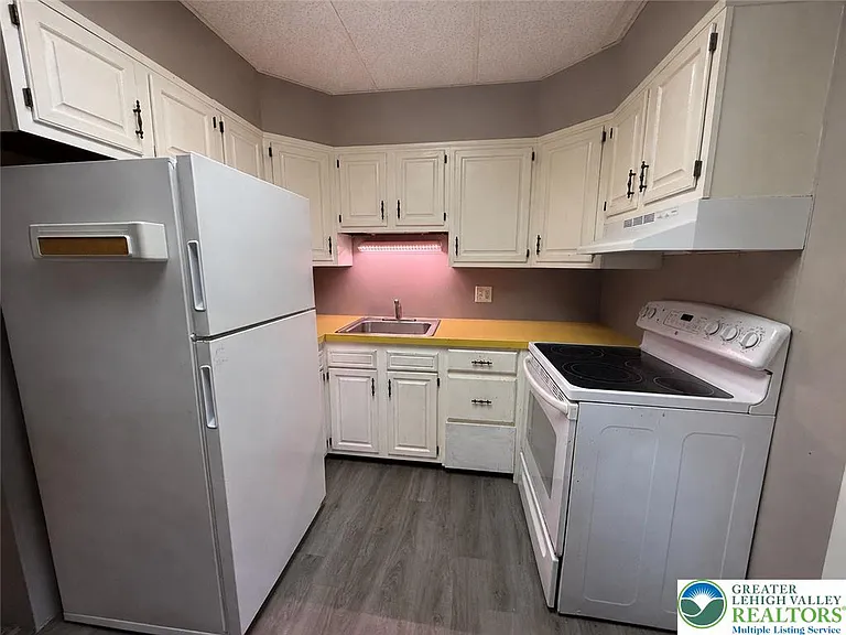 421 North St #2 — Photo 6