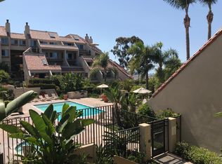 517 Promontory Dr E, Newport Beach, CA 92660