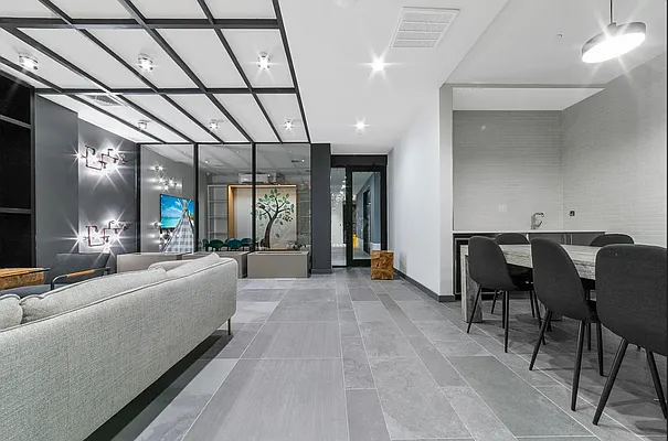 Rented by Dalan Rentals | media 22