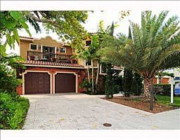 5th image of 720 SE 8th St