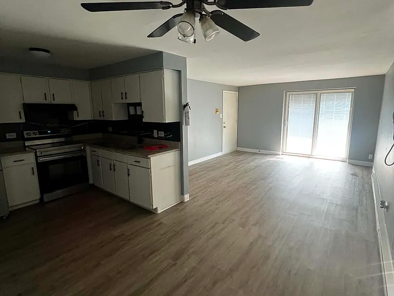 17723 Park Blvd #1A — Photo 2