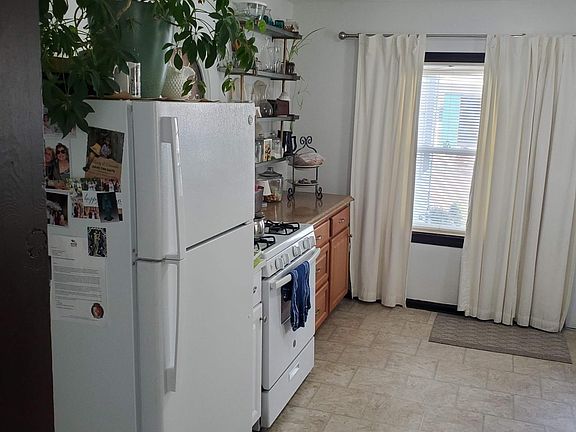 3rd image of 1951 E 123rd St #2A