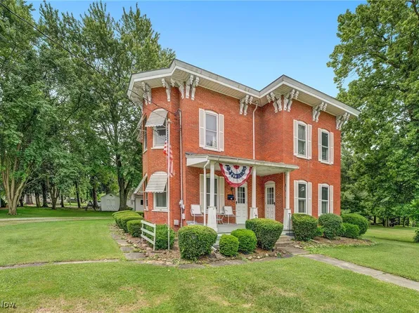 631 W Herrick Ave, Wellington, OH 44090