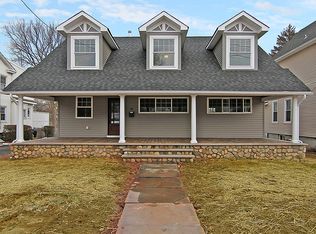 142 W Cliff St, Somerville, NJ 08876