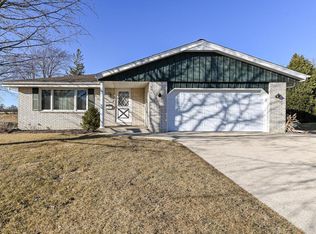 5856 Sugarbush Ln, Greendale, WI 53129