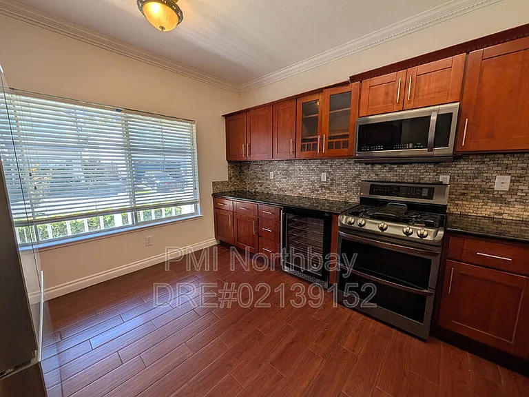 5052 Gothic Ct — Photo 8