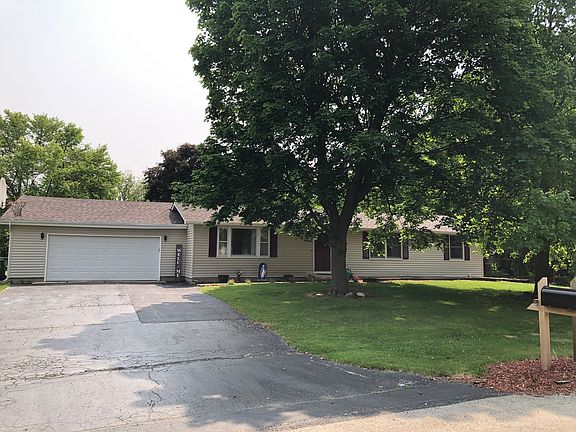 2nd image of 19256 W Raymond Dr