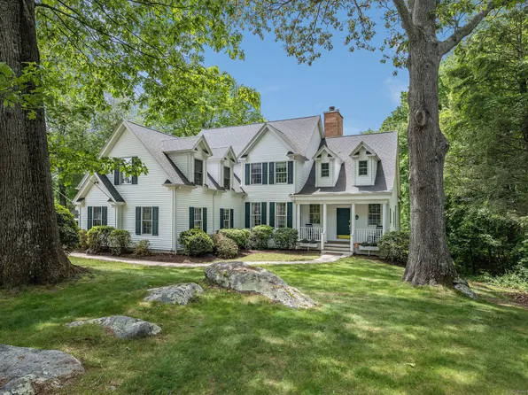 12 Stanton Court, Madison, CT 06443