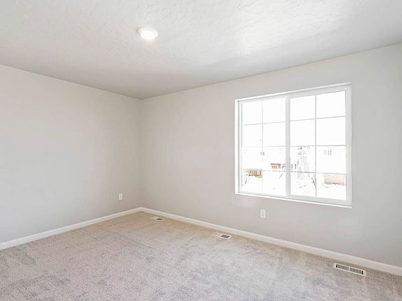 Esprit Bedroom