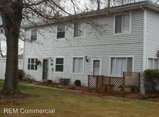 2500 Raber Rd #5B, Uniontown, OH 44685