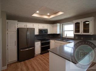 7115 S 159th St, Omaha, NE 68136