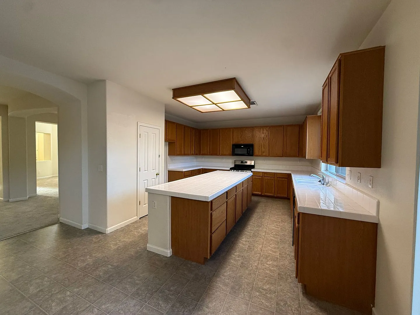 4 Bed| 3 Bath | 3009 SF | 3 Car Tandem Garage | Two Story | Tenant pays $195 monthly for WS&G — Photo 3