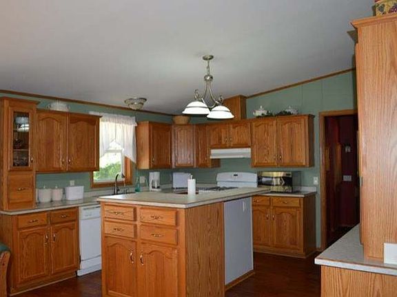 2nd image of 8897 Wilderness Cir