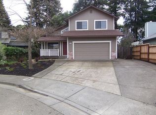 165 Presidential Cir, Healdsburg, CA