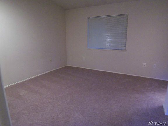 5th image of 25235 SE Klahanie Blvd APT M301