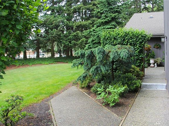 3rd image of 14318 NE 2nd Pl #71