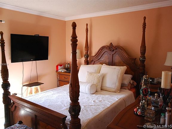 4th image of 650 NW 86th Pl #3-202