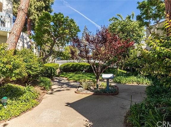4th image of 826 Camino Real Unit 204